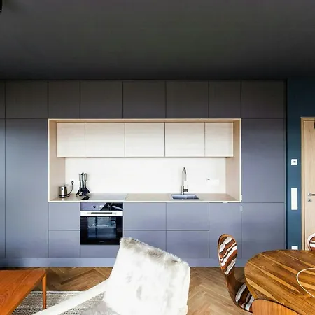 Semesterbostad Two Design In Riverside Architect House